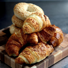 Load image into Gallery viewer, Breakfast start at $25 per person for Adult and $15 for kids plus Chef service fee $125 email or text to reserve