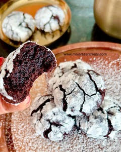Chocolate Crinkle Cookies   VEGAN    Sold by Dozen